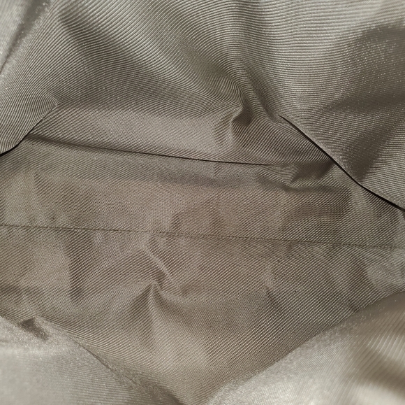 Gucci Handbag ๐ - Picture 10 of 16